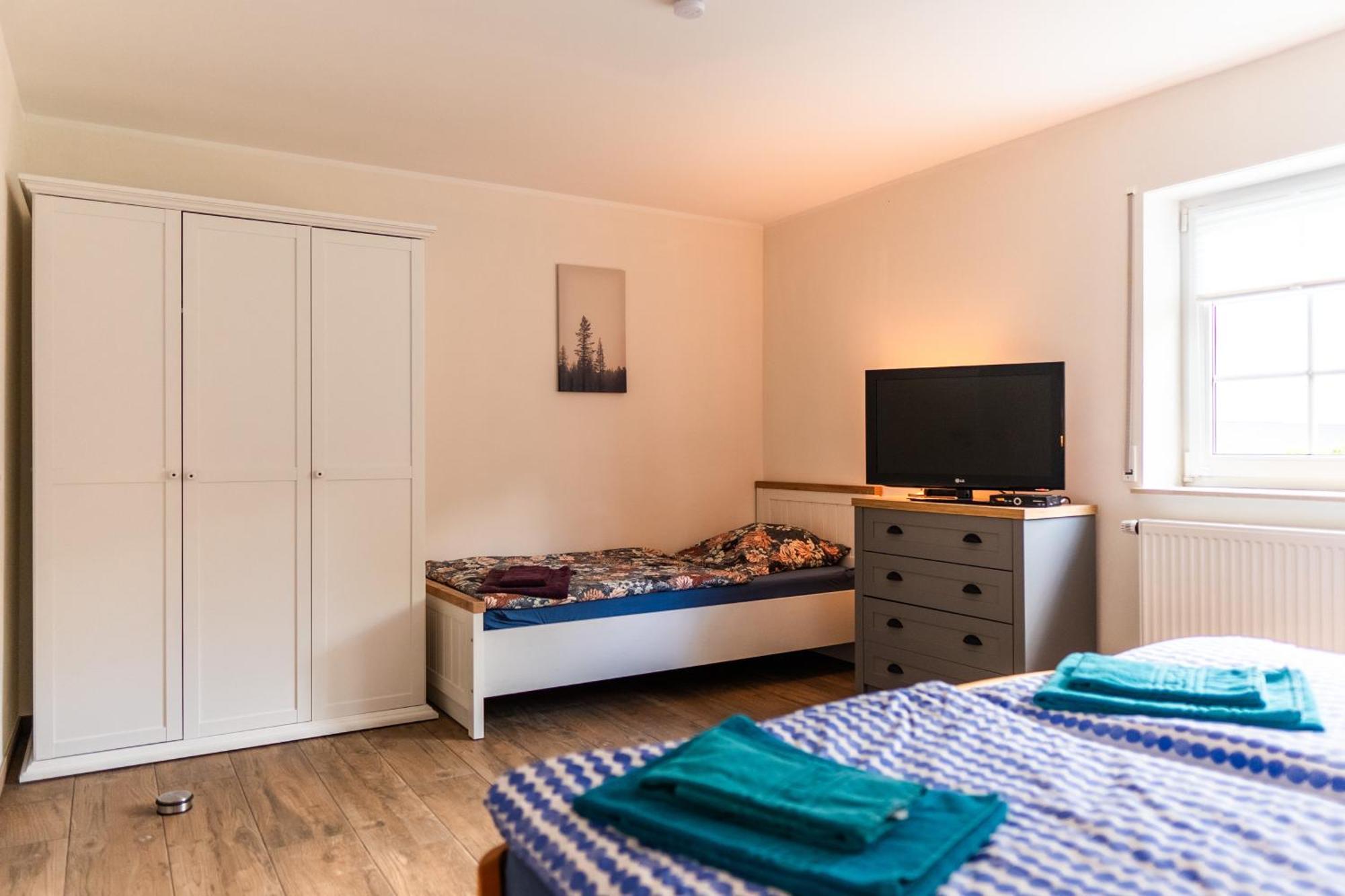 A Baeckesch 17 Apartment Nettersheim Bagian luar foto